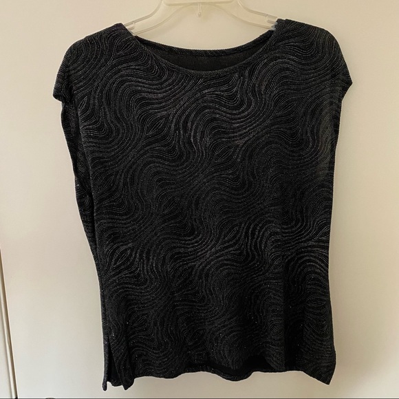 Beautiful two piece sparkling black long sleeve blouse - Picture 3 of 11